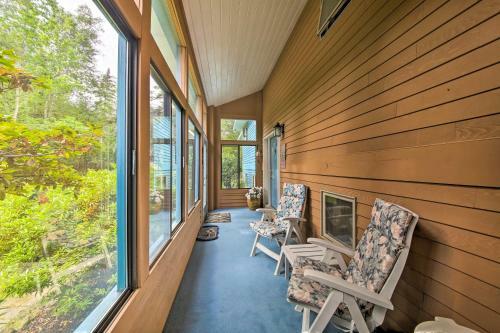 Charming Home With Deck - Steps To Casco Bay!