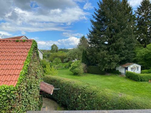 Apartamento Ferienwohnung Zum Schlo�