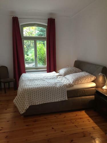 Apartamento Ferienwohnung Huttenstra�e Halle