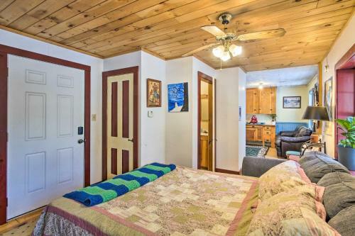 Quaint And Cozy Apartment 12 Mi To Ski Slopes