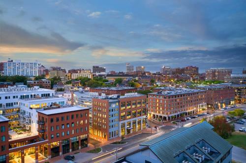 Hotel Aloft Portland Maine