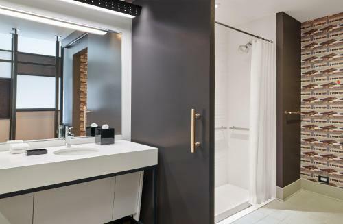 Hotel Aloft Portland Maine