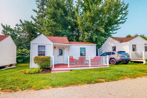 Belle Of Maine Cottage 24