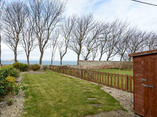 Charming Cottage In North Berwick With Sea Views