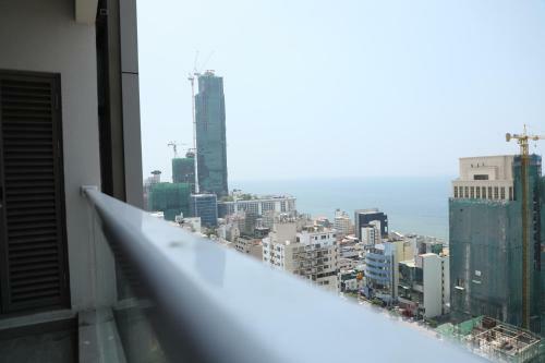 Impeccable 2-bed Apartment In Astoria- Colombo 3
