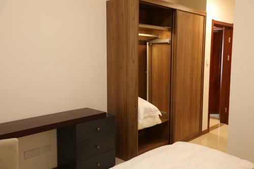 Impeccable 2-bed Apartment In Astoria- Colombo 3