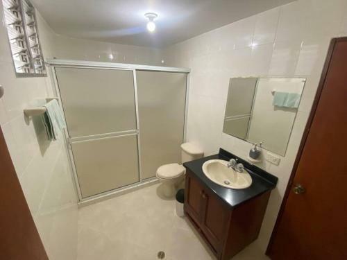 Hermoso Apartamento Cerca Al Cc Viva Envigado