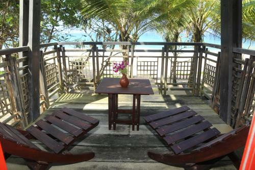 Aida Beach Hotel