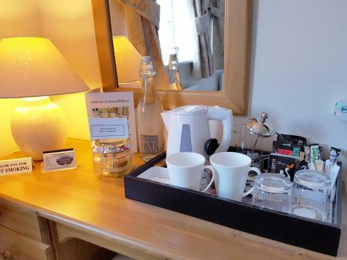 Hostal Hanwell House
