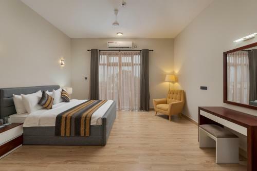 Pink Elephant Tourist Apartment Hotel
