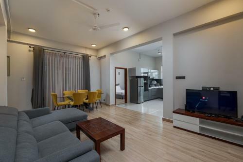 Pink Elephant Tourist Apartment Hotel