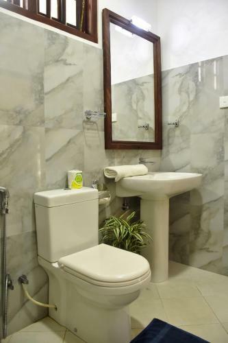 Hostal Villa De White Sambur