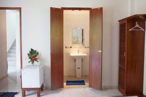 Hostal Alvas House
