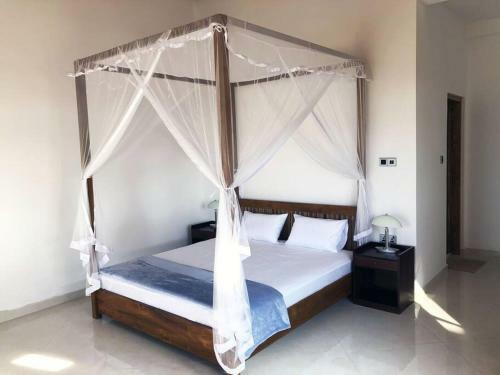 Treehouse Villas Hikkaduwa