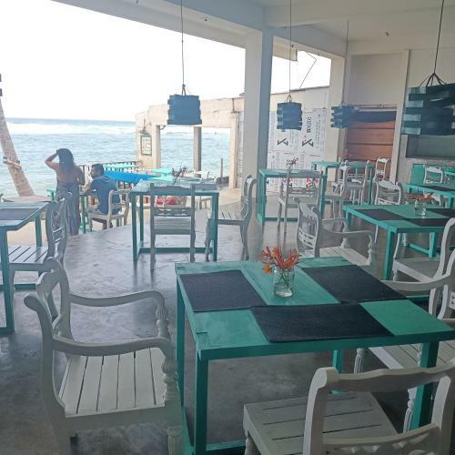 Coral Reef Hotel