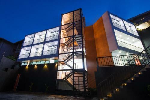 Hostal Avora By Paradise