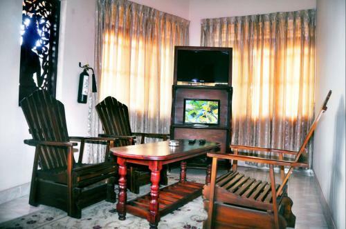Hotel Power Zone Guest Inn