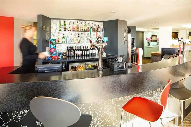Hotel Ibis London Luton Airport