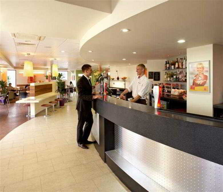 Hotel Ibis London Luton Airport