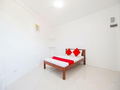 Hotel Oyo 778 Fat J Apartelle
