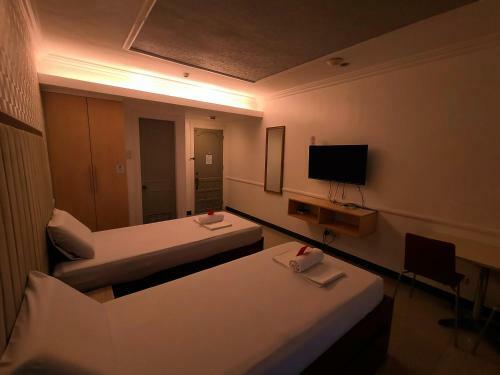 S And M Hotel Inc.