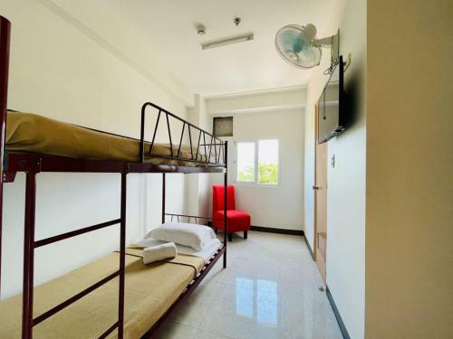 Hotel Vaccinated Staff - Oyo 823 Stay Inn