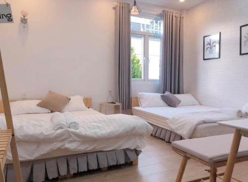 Hotel Sele House