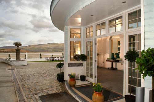 The Portmeirion Hotel & Castell Deudraeth
