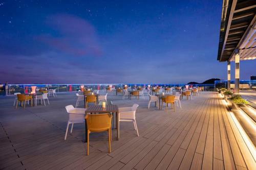 Villa *bom Homes* Flamingo Cat Ba Resort