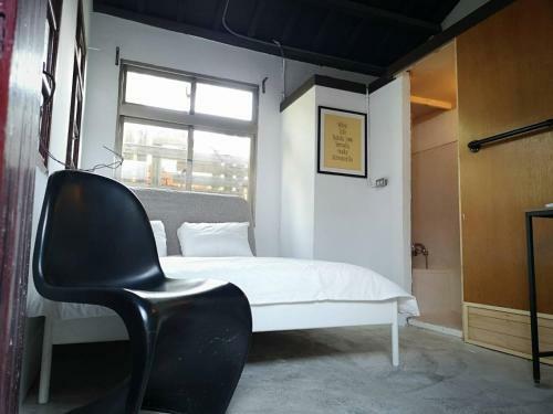 Yiyi Homestay
