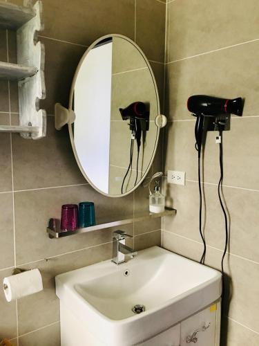 Tin-tin's Home ?????
