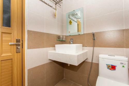 Hotel Oyo 1069 Mt House Homestay