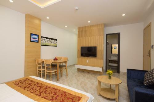 Hotel Shangrila My Khe Beach Apartment