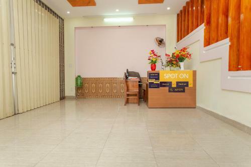 Hotel Spot On 1012 Kim Anh Motel