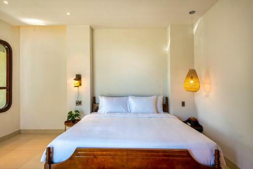 New & Stylish 5bdr Villa With Pool, Karaoke Room, Bbq