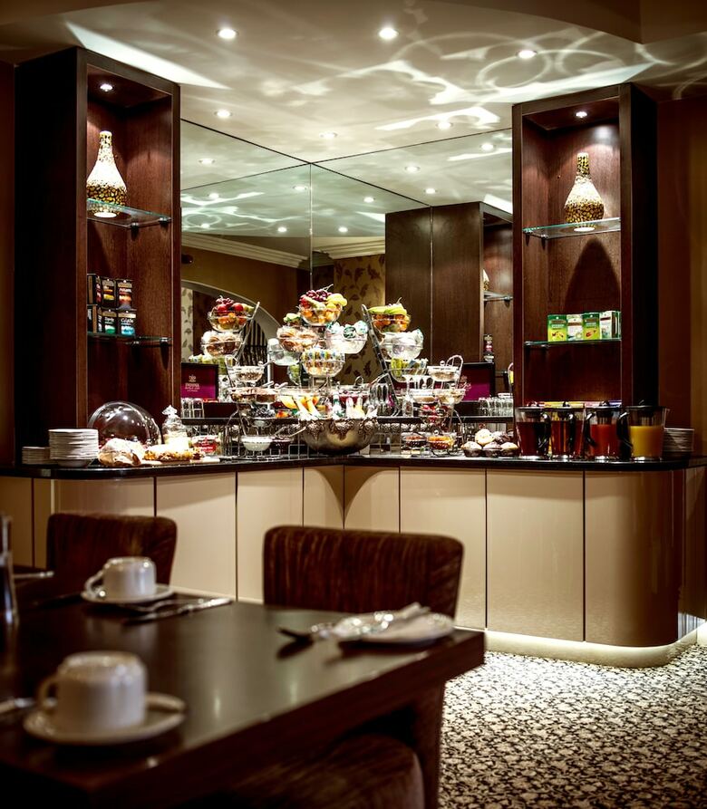 Hostal York House Hotel