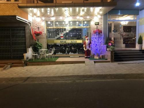 Anh H�o Hotel