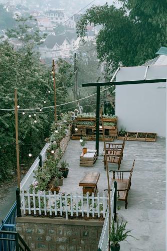 Motel Nh� M�nh Homestay