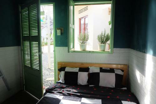 Hostal Cafe Homestay G?c Th�ng Gi�