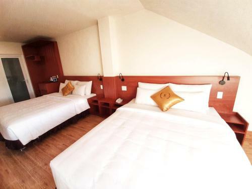 Rinny Hotel