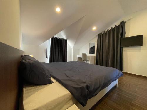 Hostal Nh� C?a B?y (7.house)
