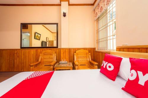 Hotel Oyo 1055 Hong Anh Motel