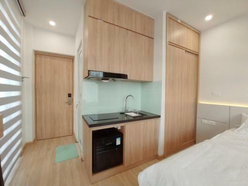 Lyn House - Service Apartment Hoang Quoc Viet