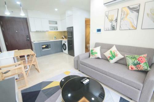 Bom Homes- Vinhomes D'capital- Service Apartment