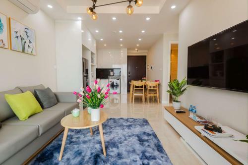 Bom Homes- Vinhomes D'capital- Service Apartment