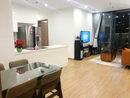 Bom Homes- Vinhomes Skylake- Service Apartment