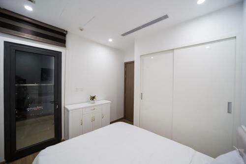 Bom Homes- Vinhomes Skylake- Service Apartment
