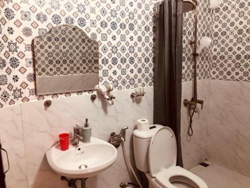 Hotel Aura Home 7
