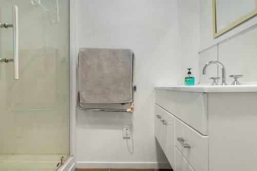 Rapid River Retreat - Turangi Holiday Home