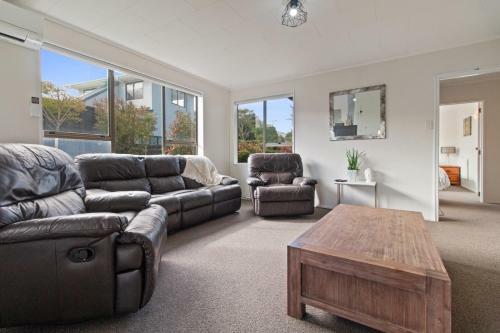 Fun Time On Dillon - Waihi Beach Holiday Home